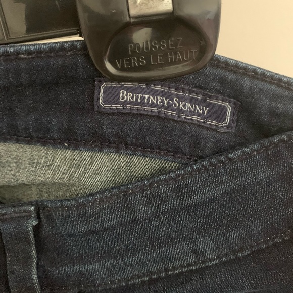 Guess Britney Skinny Jeans - Picture 7 of 8